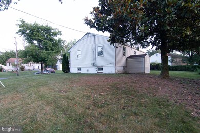 7320 Powhatan St, Lanham, MD 20706 - photo 3