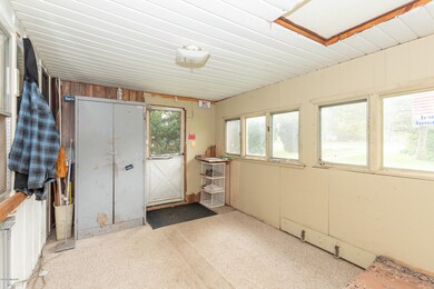 908 Charles St-4