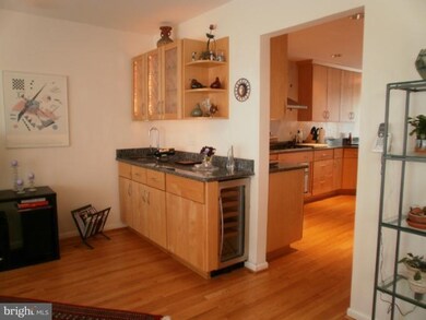 11611 Chapel Cross Way, Reston, VA 20194 - photo 5