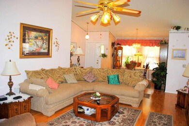 Carlowe Living room