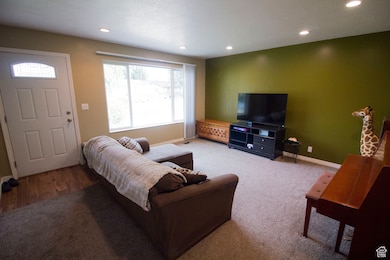 399 N 3425 W, Clearfield, UT 84015 - photo 2