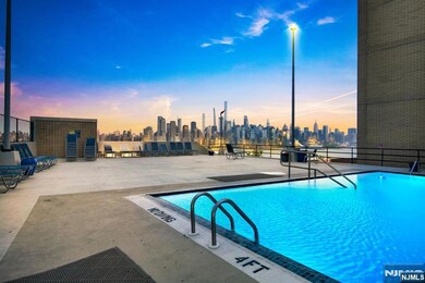 The Versailles unit AD, West New York, NJ 07093 - photo 3