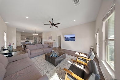 1343 Rustic Pine Dr, Baton Rouge, LA 70820 - photo 2