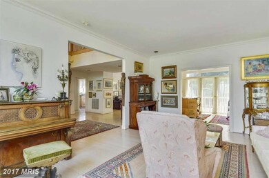 10104 Watts Mine Ln, Potomac, MD 20854 - photo 5