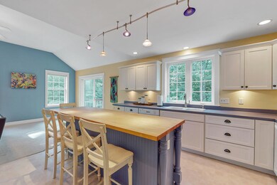 185 Mountain View Rd, Gray, ME 04039 - photo 4