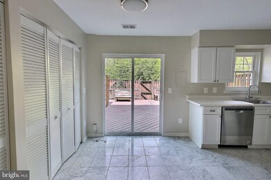 3300 Buckeye Ln, Fairfax, VA 22033 - photo 4