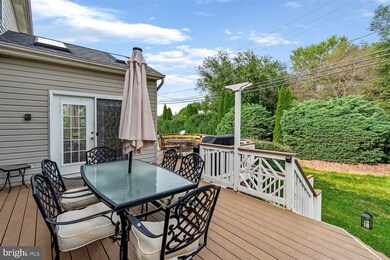 5764 Oyster Bay Dr, Sykesville, MD 21784 - photo 7