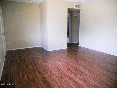023-274329 - family room 2