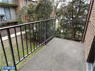 822 Putnam Blvd unit A, Wallingford, PA 19086 - photo 2