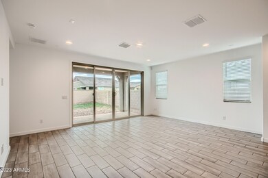 04 Living Room