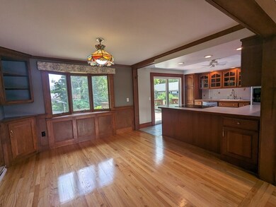 717 Rathbun St, Blackstone, MA 01504 - photo 6