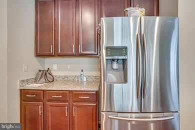 8516 Cedar Chase Dr, Clinton, MD 20735 - photo 6