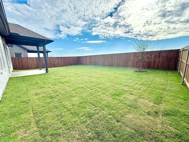 2124 Rhodora Ave, Forney, TX 75126 - photo 3