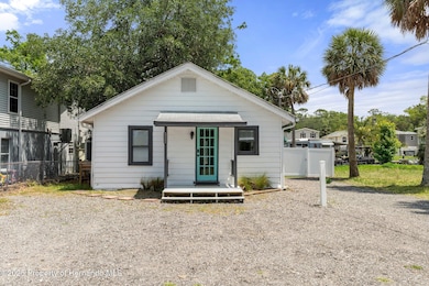 1-web-or-mls-M6609205