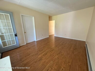 1906 Farr St unit 1, Scranton, PA 18504 - photo 3
