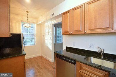 1901 N Rhodes St unit 44, Arlington, VA 22201 - photo 3
