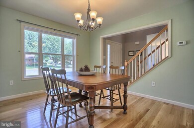 872 Buttonwood St, Palmyra, PA 17078 - photo 6