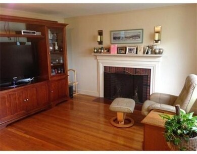 920 Randolph Ave, Milton, MA 02186 - photo 5