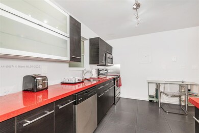 201 178th Dr unit 212, Sunny Isles Beach, FL 33160 - photo 4