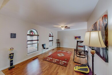 6512 Colleen Ave NE, Albuquerque, NM 87109 - photo 5