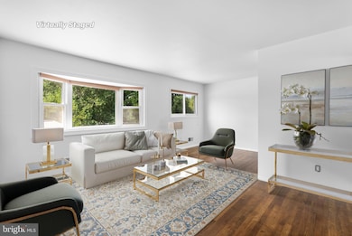 9807 Locust Ave, Lanham, MD 20706 - photo 5