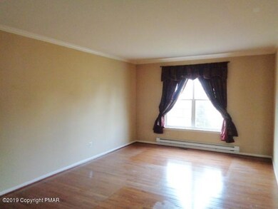 2498 Horseshoe Dr, East Stroudsburg, PA 18301 - photo 5