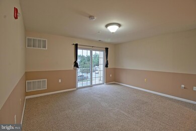 187 Liddle Ave unit C19, Edison, NJ 08837 - photo 5