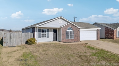 1110 W 24th St N, Claremore, OK 74017 - photo 3