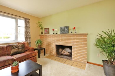 4462 Marland Dr, Columbus, OH 43224 - photo 3