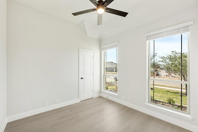 359 Paddle Boat Dr, Granbury, TX 76049 - photo 6