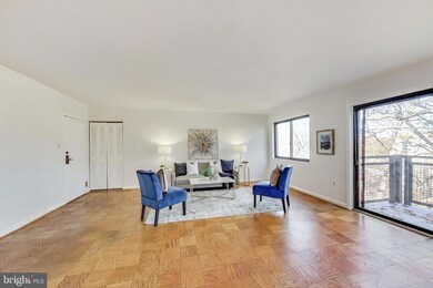 Takoma Phoenix unit 807, Takoma Park, MD 20912 - photo 2