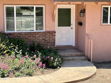 5CF115D4-8BAA-4FEE-B93F-97D823A53F3F