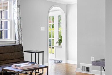 51 Ridge to foyer
