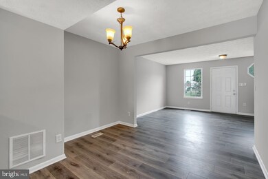 820 W Spring Meadow Ct, Edgewood, MD 21040 - photo 4