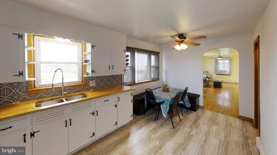 2448 Crottlestown Rd, Chambersburg, PA 17202 - photo 7