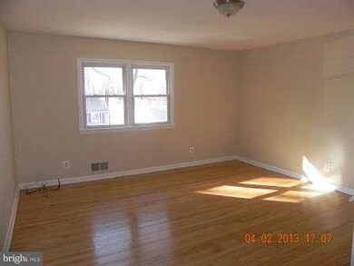 5025 59th Ave, Hyattsville, MD 20781 - photo 5