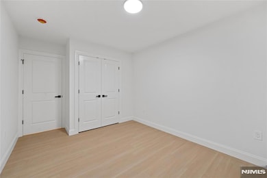 7 Montclair Ave, Paterson, NJ 07503 - photo 6