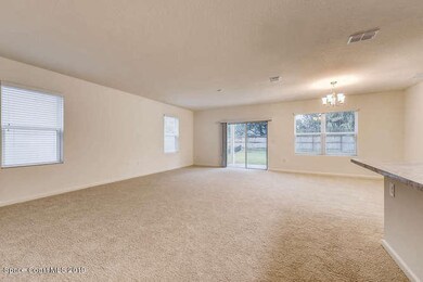 Aria D-small-002-8-Living Room-666x445-7