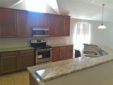 633 Blue Sky Dr, Arlington, TX 76002 - photo 6