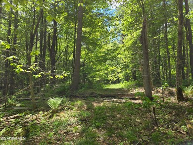 East otis 8 wide