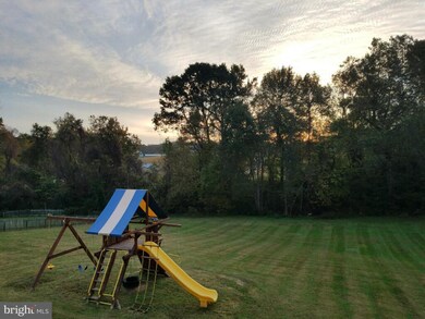 6315 Woodcrest Dr, Dunkirk, MD 20754 - photo 5