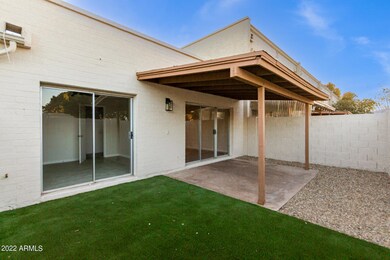 5_Patio
