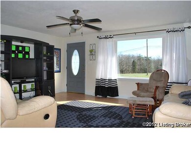 2635 Armstrong Ln, Mount Washington, KY 40047 - photo 2