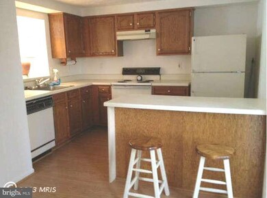 2508 Log Mill Ct unit 2, Crofton, MD 21114 - photo 4