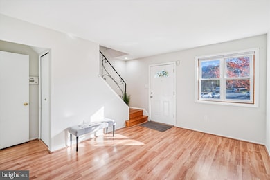 7600 Lotus Ct, Laurel, MD 20707 - photo 6