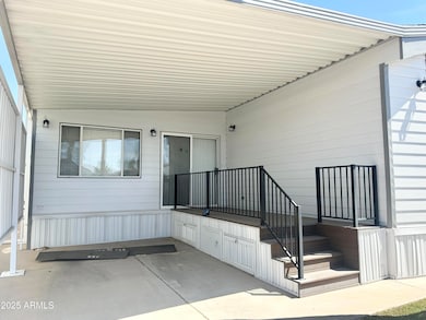 755 S Diamond Dr, Apache Junction, AZ 85119 - photo 5