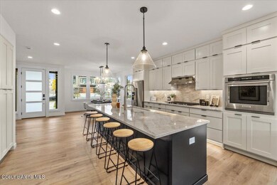 10-Kitchen