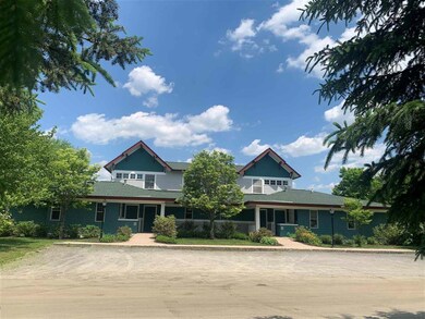 290 Stoweflake Meadows unit 668/669, Stowe, VT 05672 - photo 2