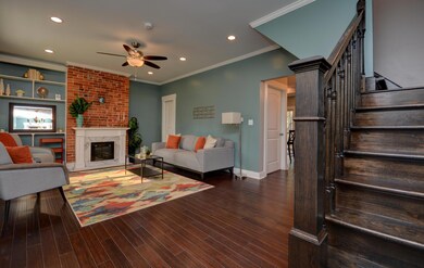 Living Room (3)