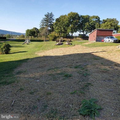 7261 Lincoln Way W, Saint Thomas, PA 17252 - photo 2